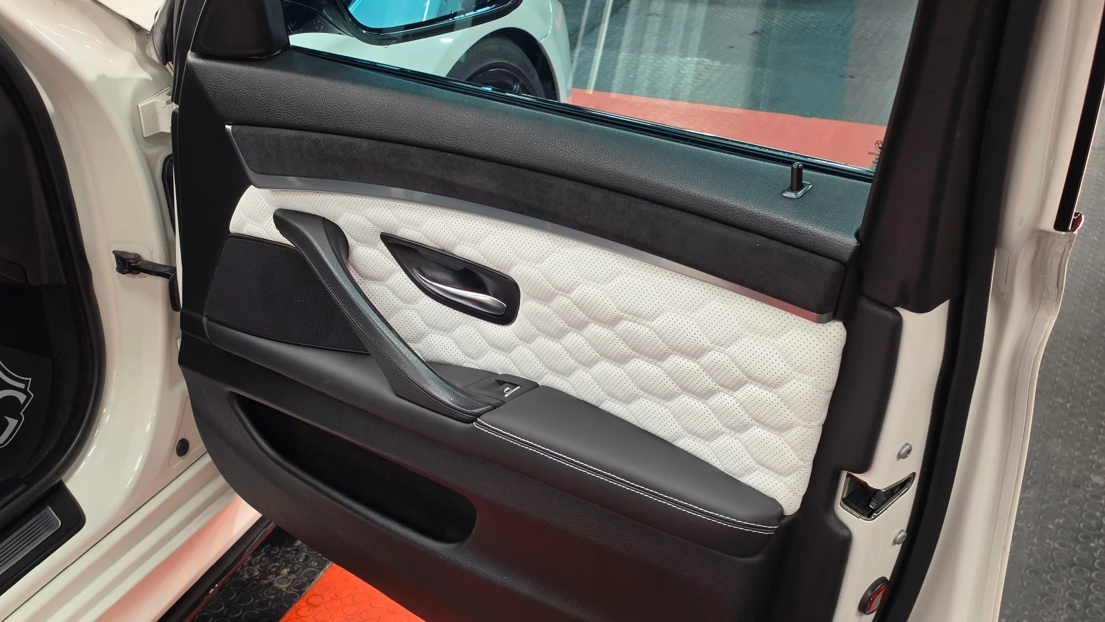 BMW 535 BMW 535D RWD INDIVIDUAL, снимка 15 - Автомобили и джипове - 54101292