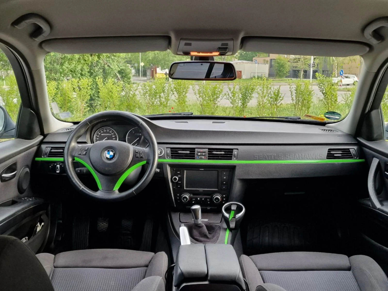 BMW 320, снимка 11 - Автомобили и джипове - 54132618