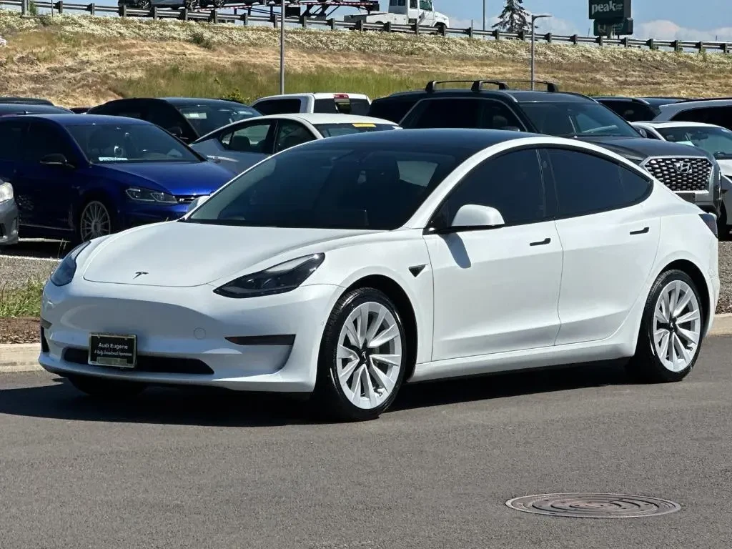 Tesla Model 3 Standard Range Plus, снимка 3 - Автомобили и джипове - 54402163