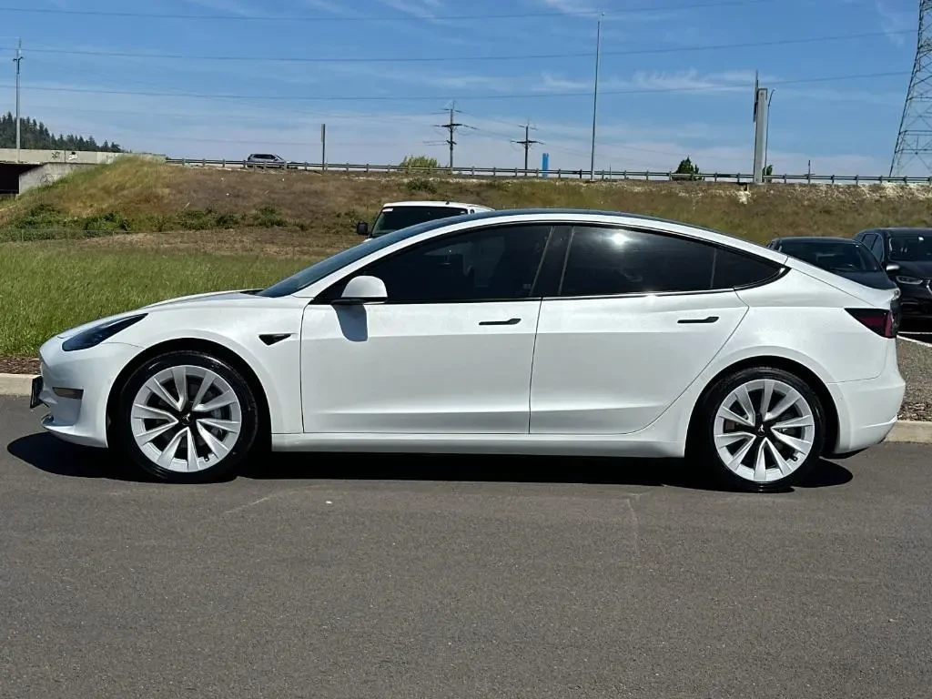 Tesla Model 3 Standard Range Plus, снимка 4 - Автомобили и джипове - 54402163