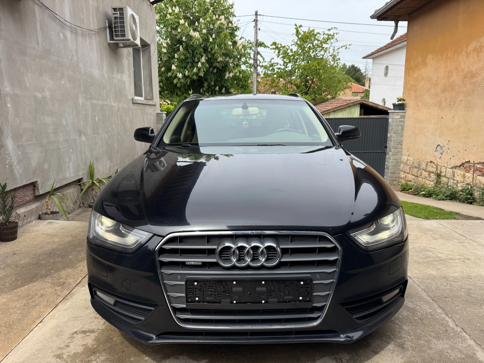Audi A4 2.0TDi-Quattro, снимка 5 - Автомобили и джипове - 54478242
