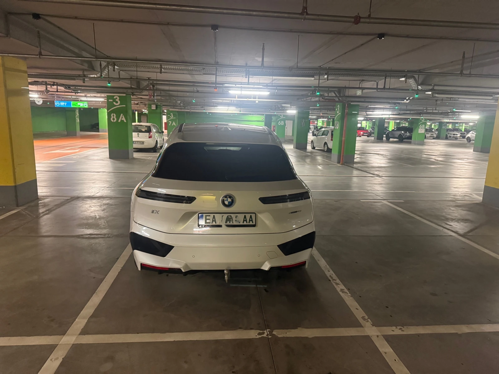 BMW iX 40, снимка 3 - Автомобили и джипове - 54574614