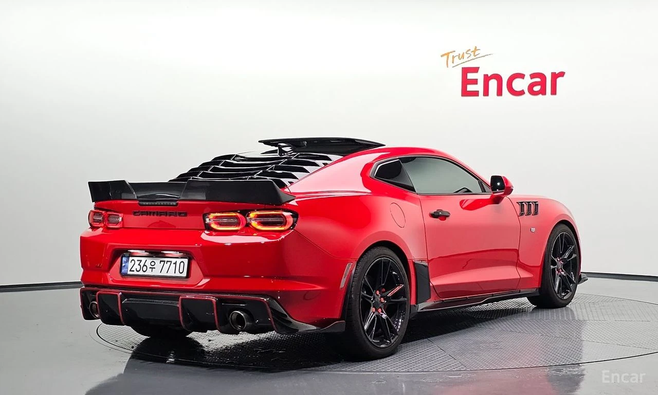 Chevrolet Camaro 6.2 SS V8* BOSE* HEAD-UP* ГЕНЕРАЦИЯ* CARBON* , снимка 3 - Автомобили и джипове - 54761943