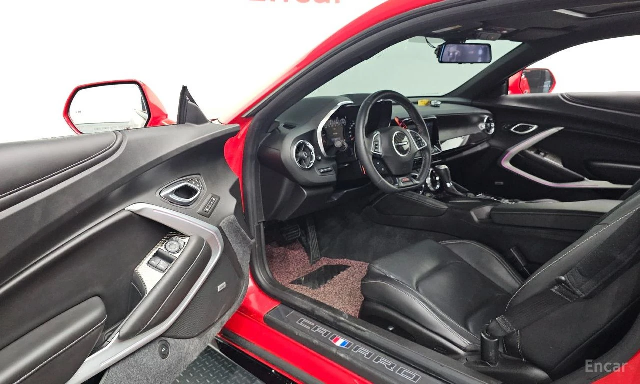 Chevrolet Camaro 6.2 SS V8* BOSE* HEAD-UP* ГЕНЕРАЦИЯ* CARBON* , снимка 8 - Автомобили и джипове - 54761943