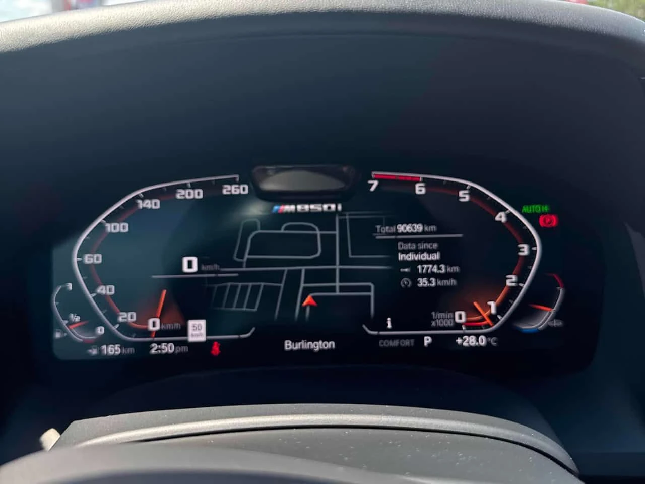 BMW 850 xDrive/LASER/ДИСТРОНИК/360/ОБДУХВАНЕ, снимка 8 - Автомобили и джипове - 55075293