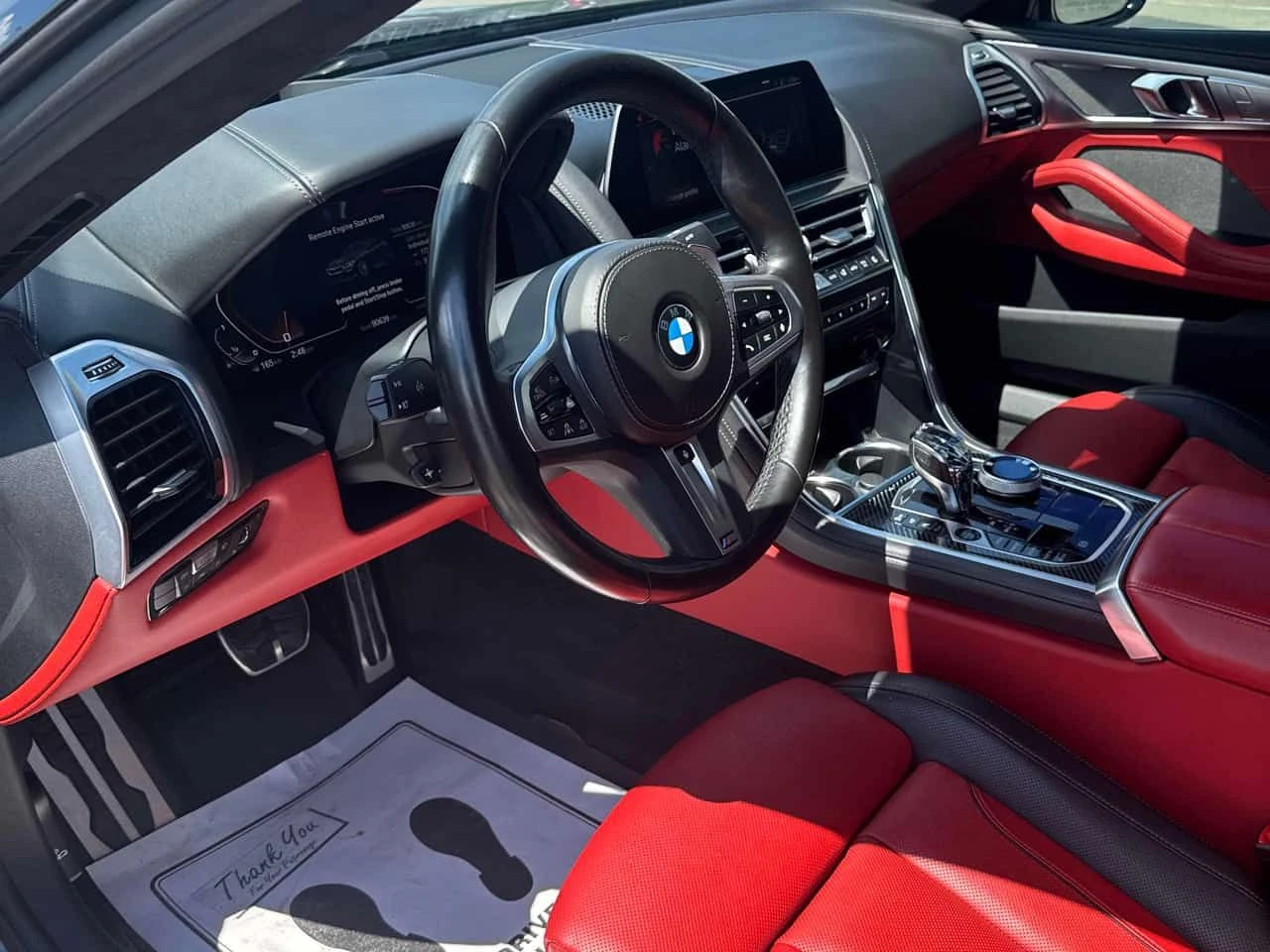 BMW 850 xDrive/LASER/ДИСТРОНИК/360/ОБДУХВАНЕ, снимка 7 - Автомобили и джипове - 55075293