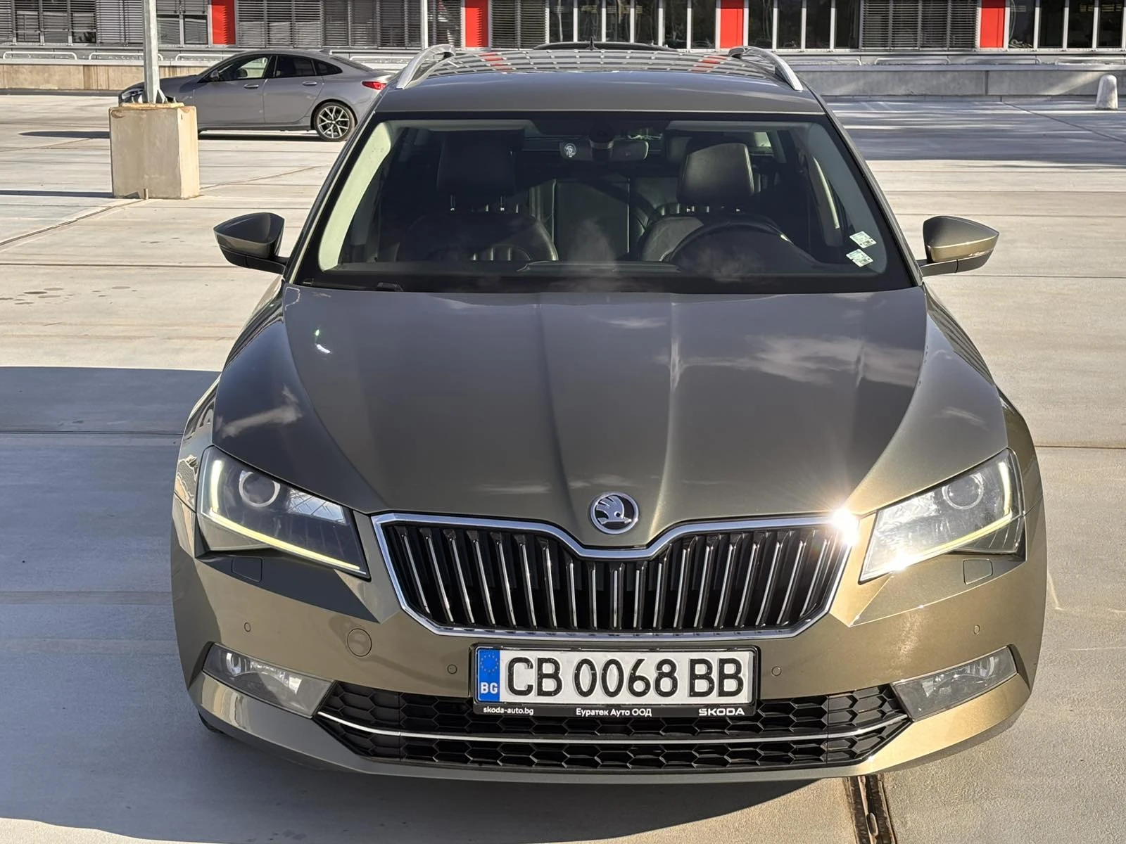 Skoda Superb Еуратек Ауто, снимка 7 - Автомобили и джипове - 56075762