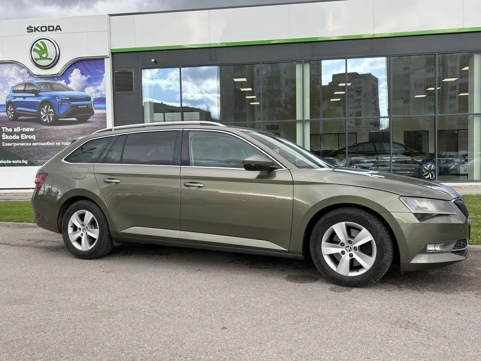 Skoda Superb Еуратек Ауто, снимка 8 - Автомобили и джипове - 55129614
