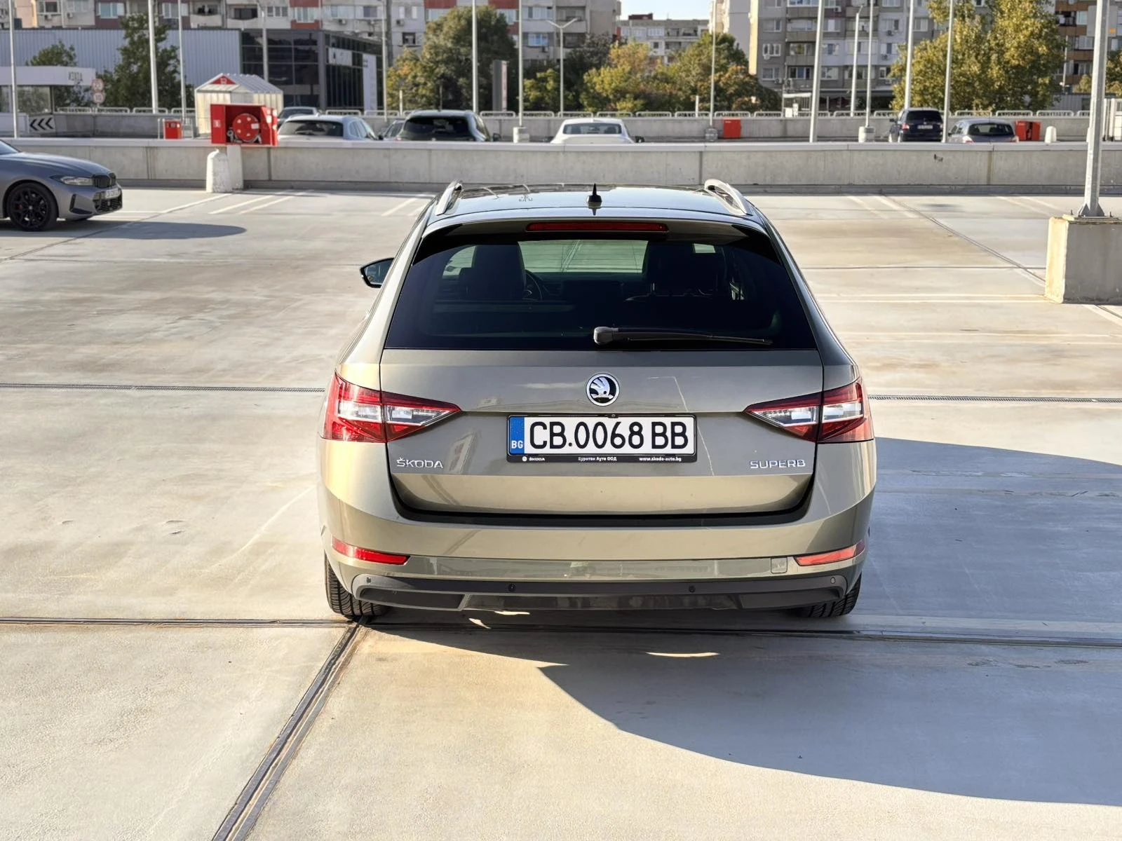Skoda Superb Еуратек Ауто, снимка 5 - Автомобили и джипове - 56075762