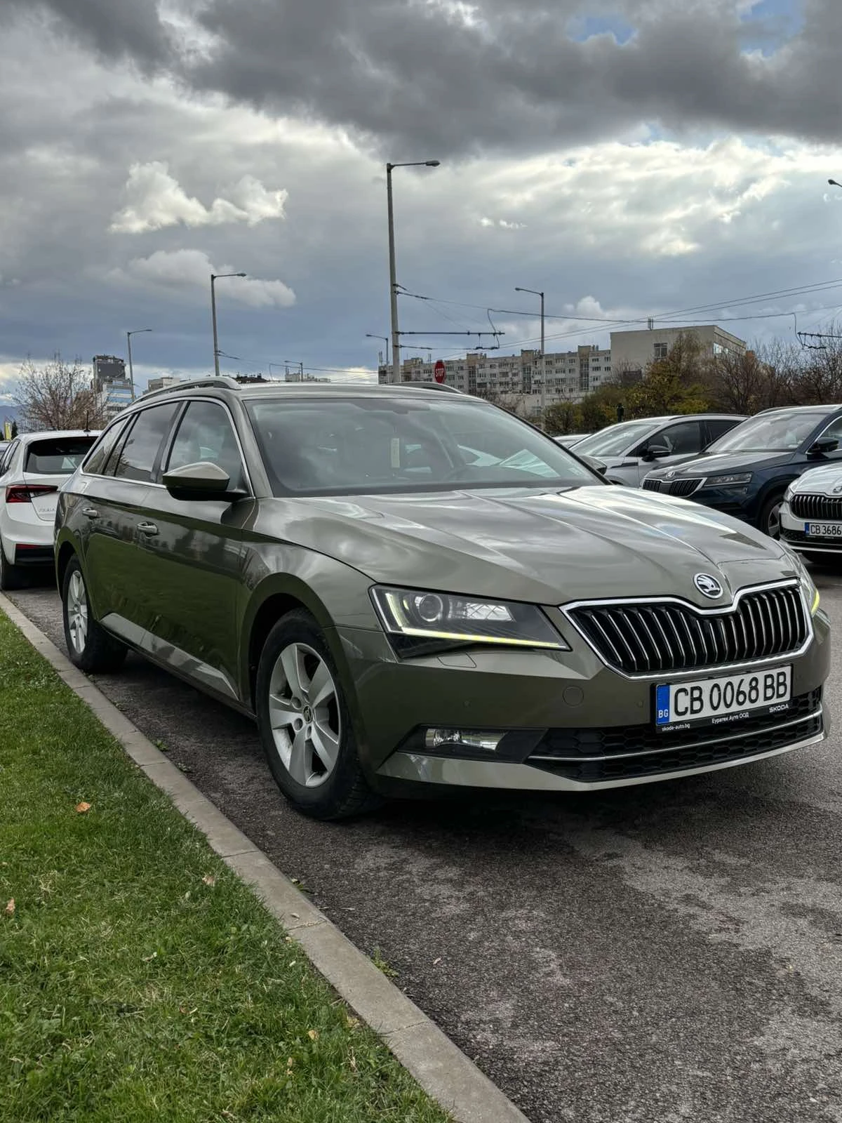 Skoda Superb Еуратек Ауто, снимка 7 - Автомобили и джипове - 55129614