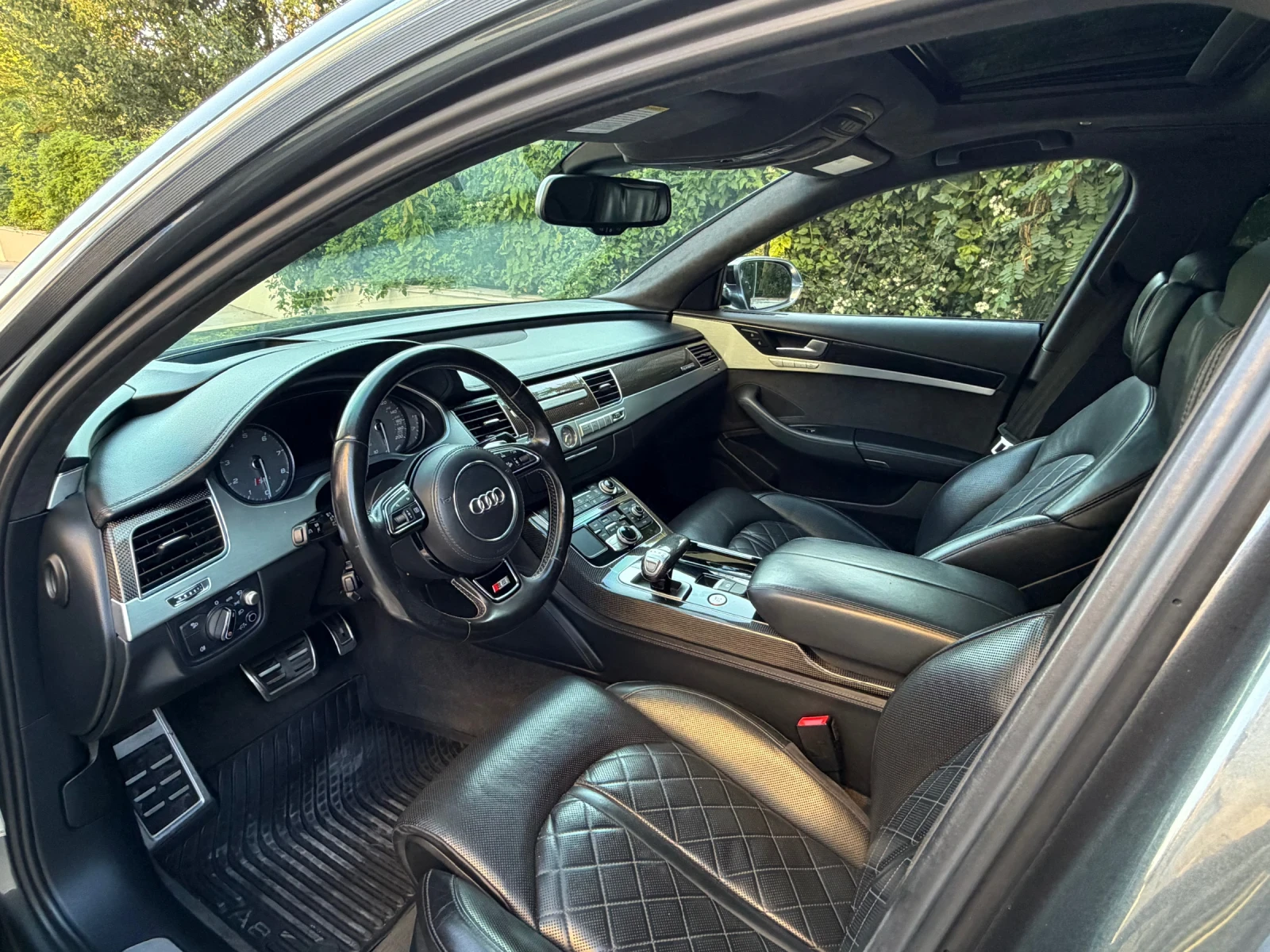 Audi S8 Plus 605к.с, снимка 8 - Автомобили и джипове - 55667679