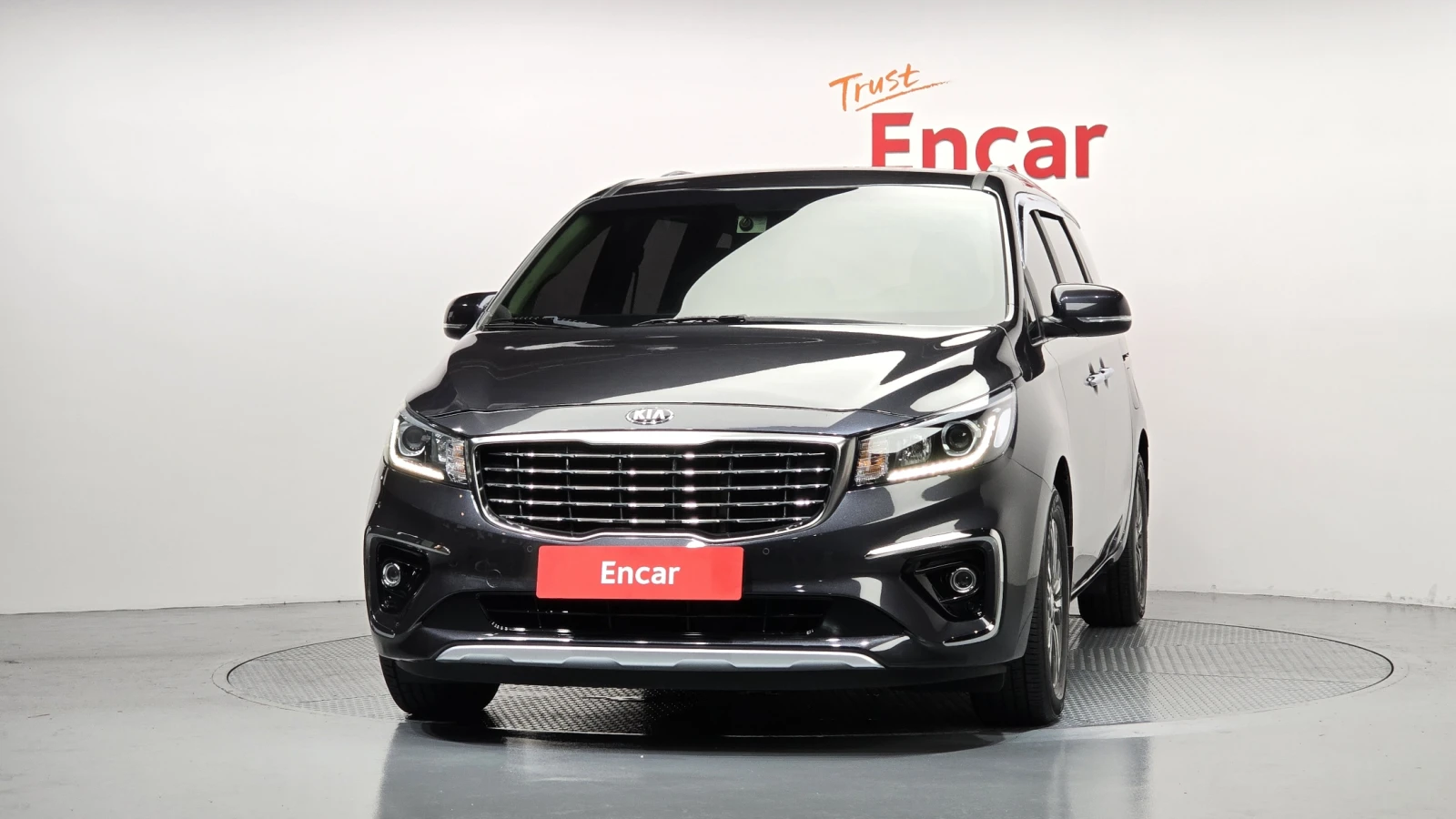Kia Carnival ПОДГРЕВ ВОЛАН* КРАЙНА ЦЕНА, снимка 3 - Автомобили и джипове - 56024653