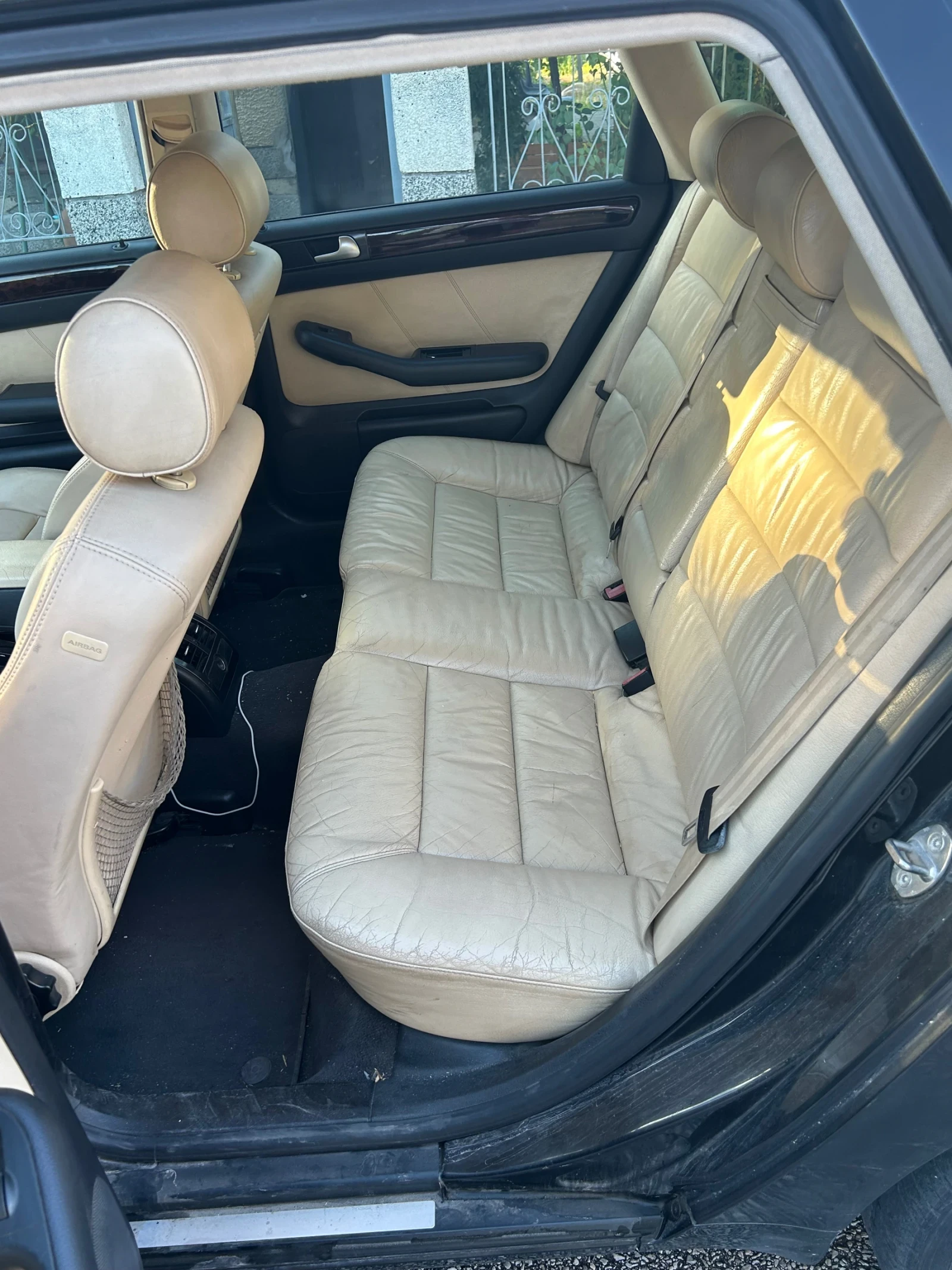 Audi A6 2.5 tdi, снимка 7 - Автомобили и джипове - 56056454