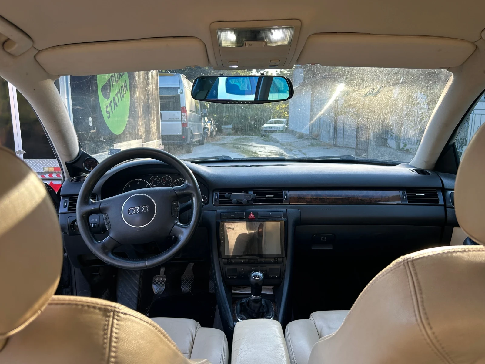 Audi A6 2.5 tdi, снимка 5 - Автомобили и джипове - 56056454