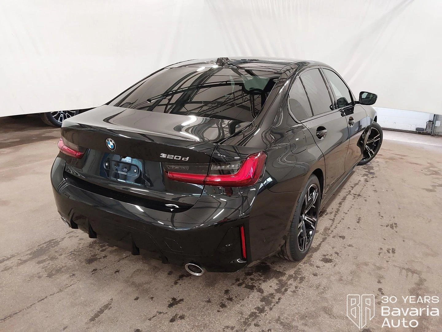 BMW 320 d Sportautomatic, снимка 3 - Автомобили и джипове - 56506256