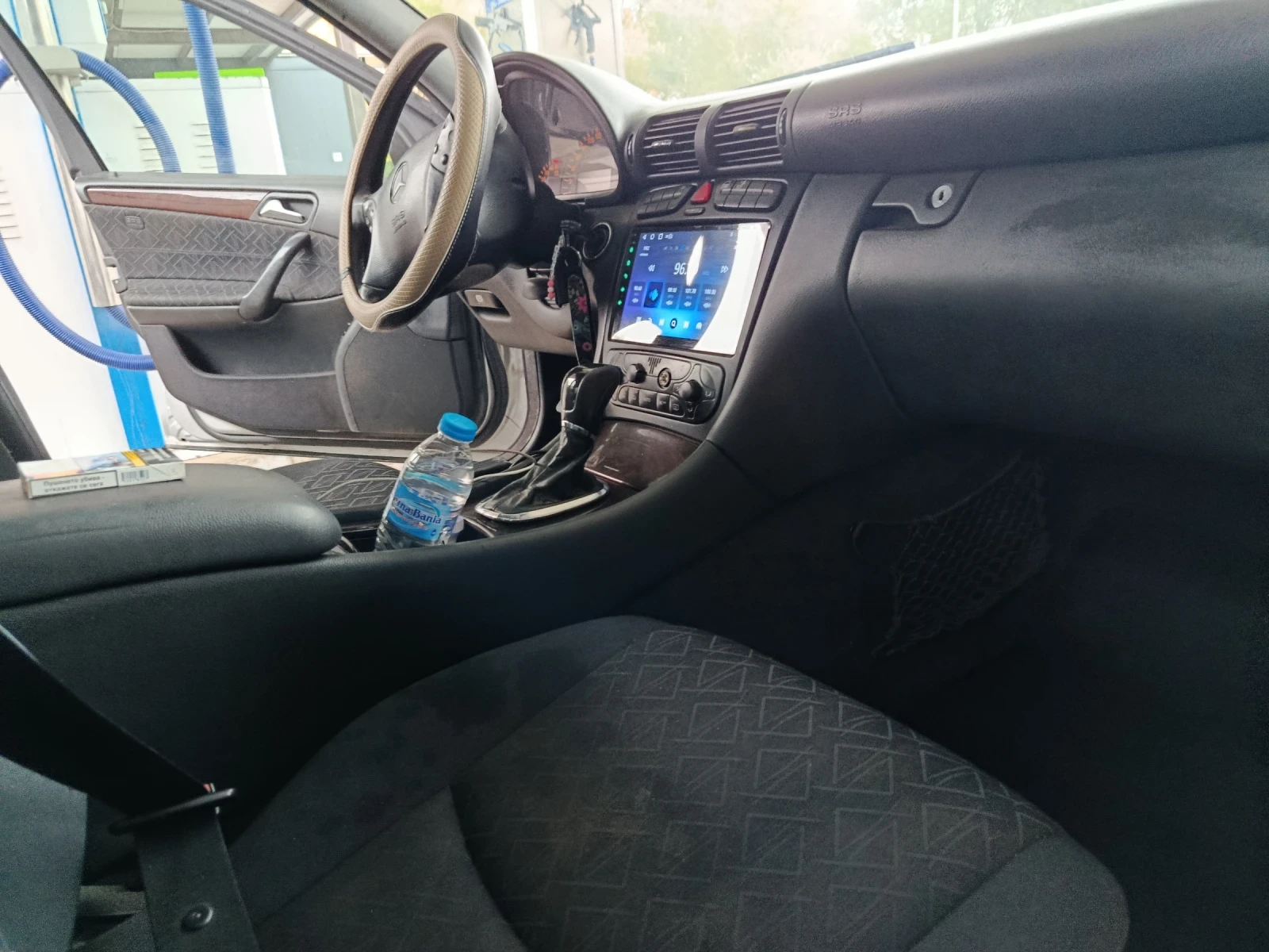 Mercedes-Benz C 200, снимка 14 - Автомобили и джипове - 56554524