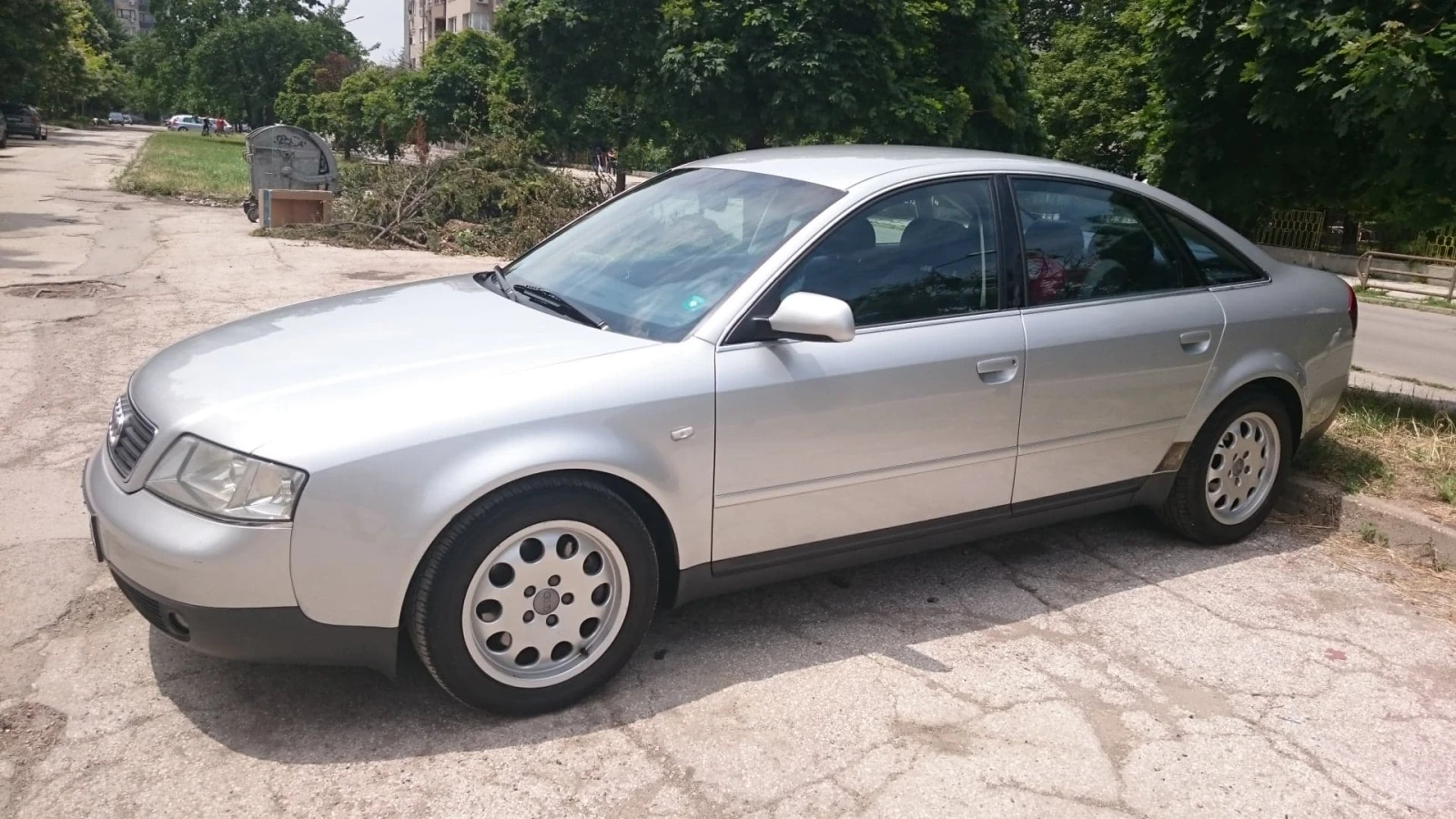 Audi A6 2.5