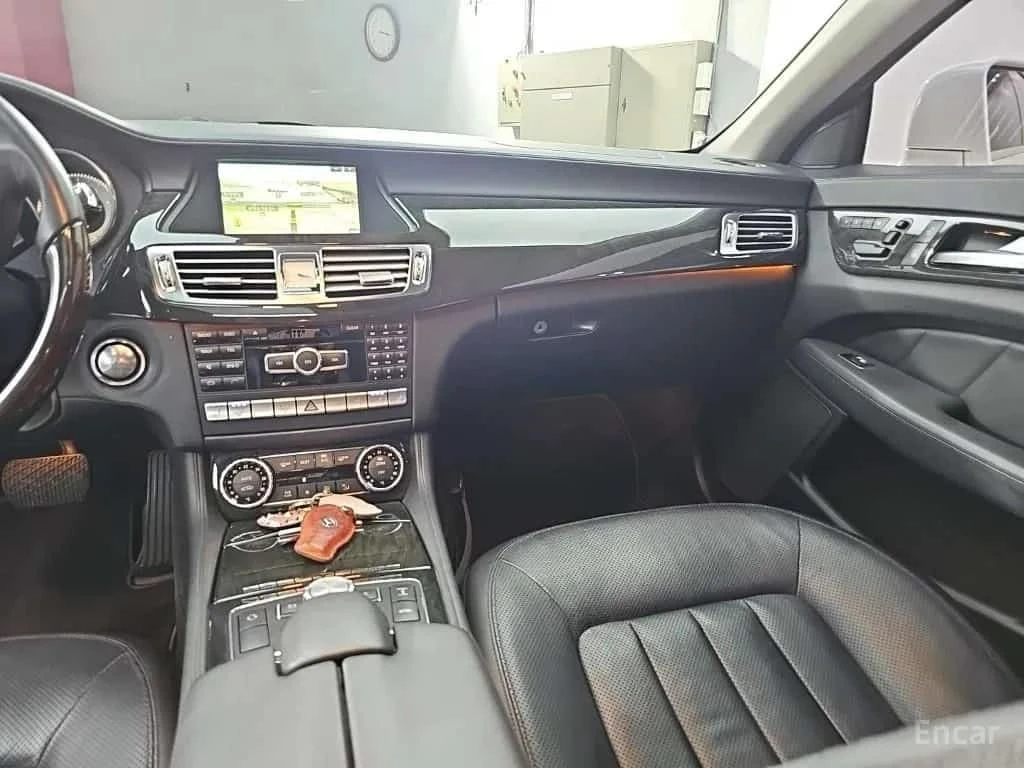 Mercedes-Benz CLS 350 * CLS350 BlueEFFICIENCY *  | Mobile.bg � ����������� 9