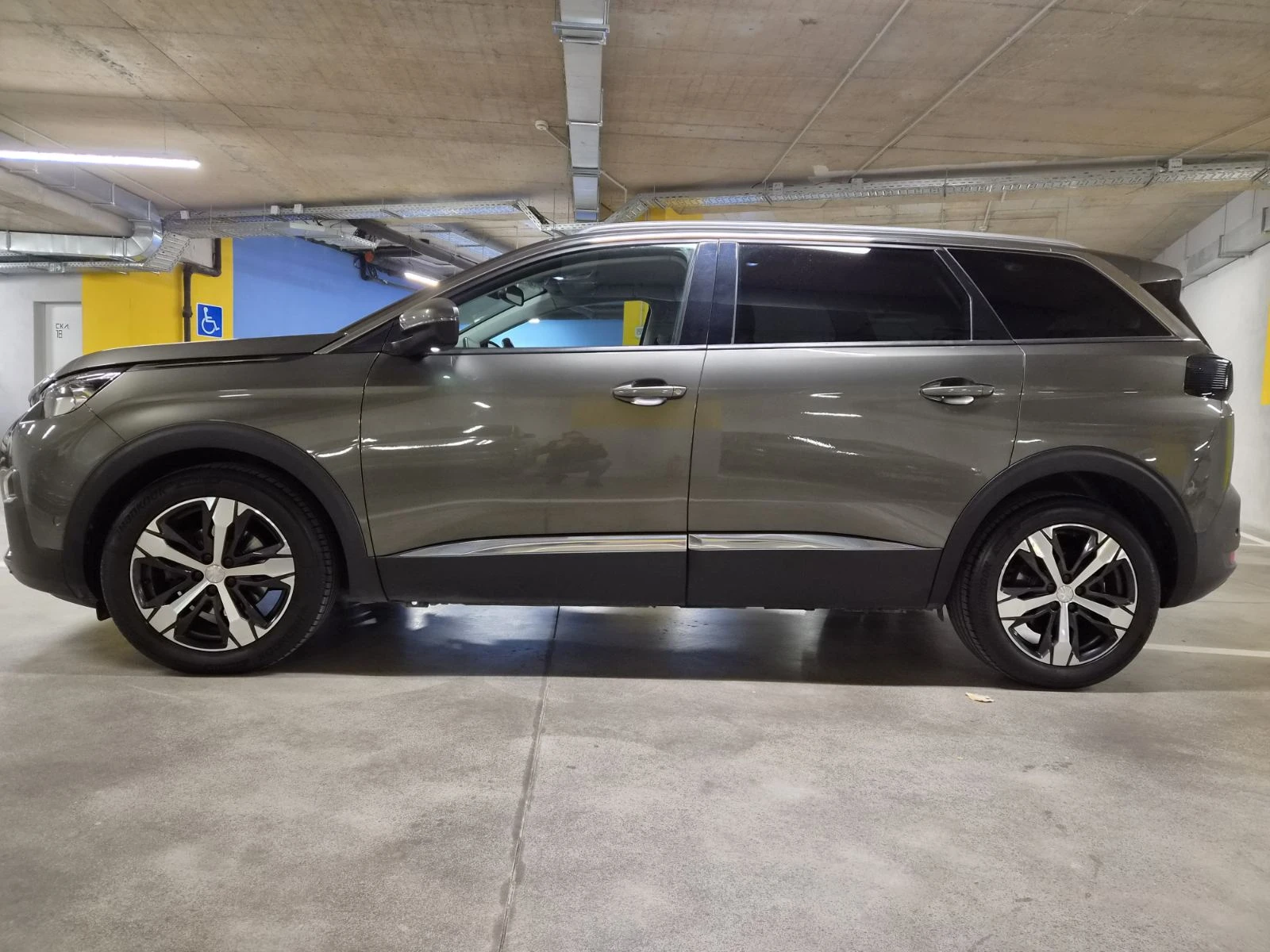 Peugeot 5008, снимка 2 - Автомобили и джипове - 56660019