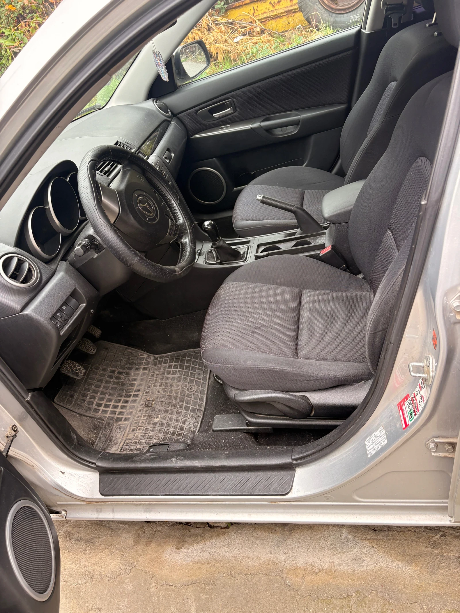Mazda 3 1 6, снимка 6 - Автомобили и джипове - 56746831