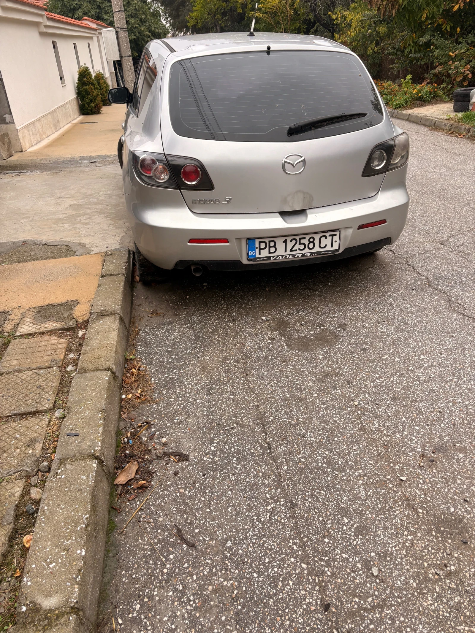 Mazda 3 1 6, снимка 2 - Автомобили и джипове - 56746831