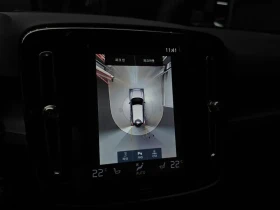 Volvo XC40 B4 Inscription, снимка 16
