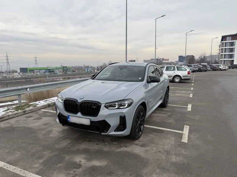 BMW X4 M40i НАЛИЧЕН, снимка 2 - Автомобили и джипове - 48606380