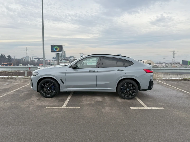 BMW X4 M40i НАЛИЧЕН, снимка 3 - Автомобили и джипове - 48606380