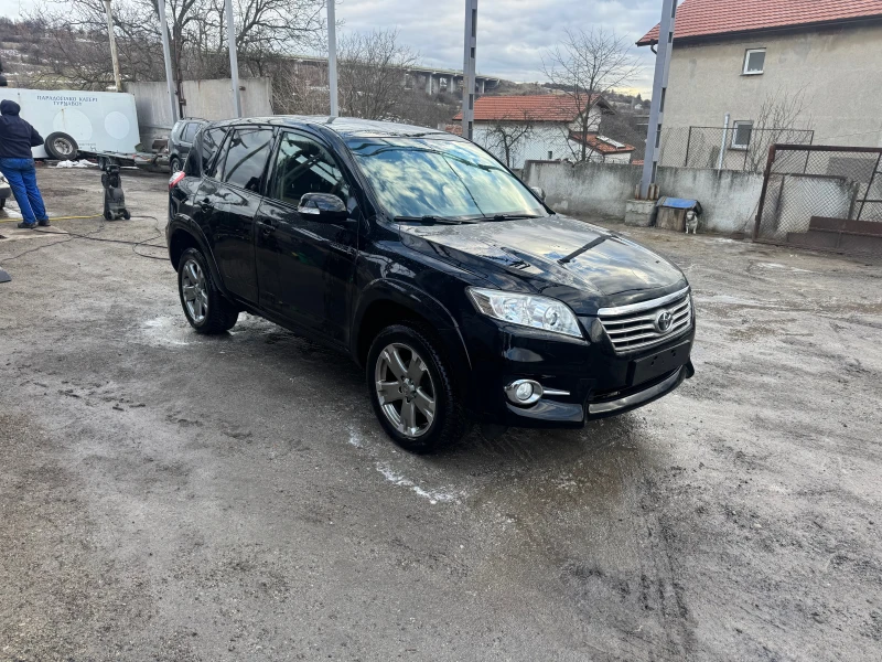 Toyota Rav4 D4D, снимка 2 - Автомобили и джипове - 48736244