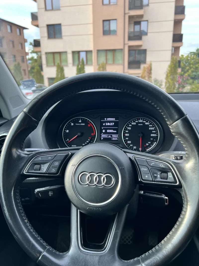 Audi Q2 1.6 TDI 116 к.с. Автоматик, снимка 14 - Автомобили и джипове - 52117923