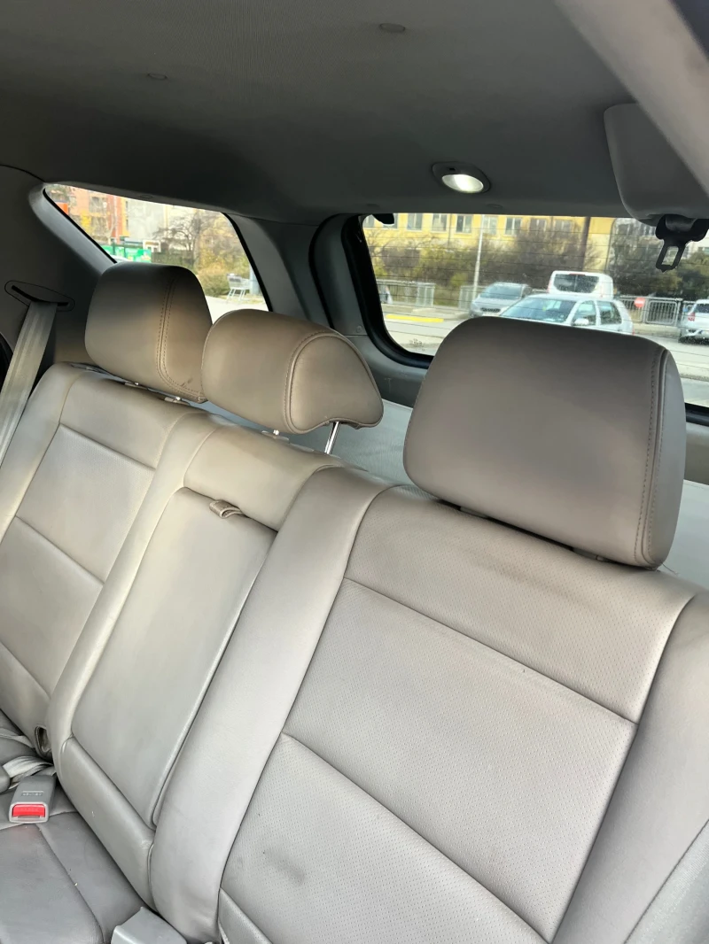 Kia Sorento, снимка 12 - Автомобили и джипове - 52540383