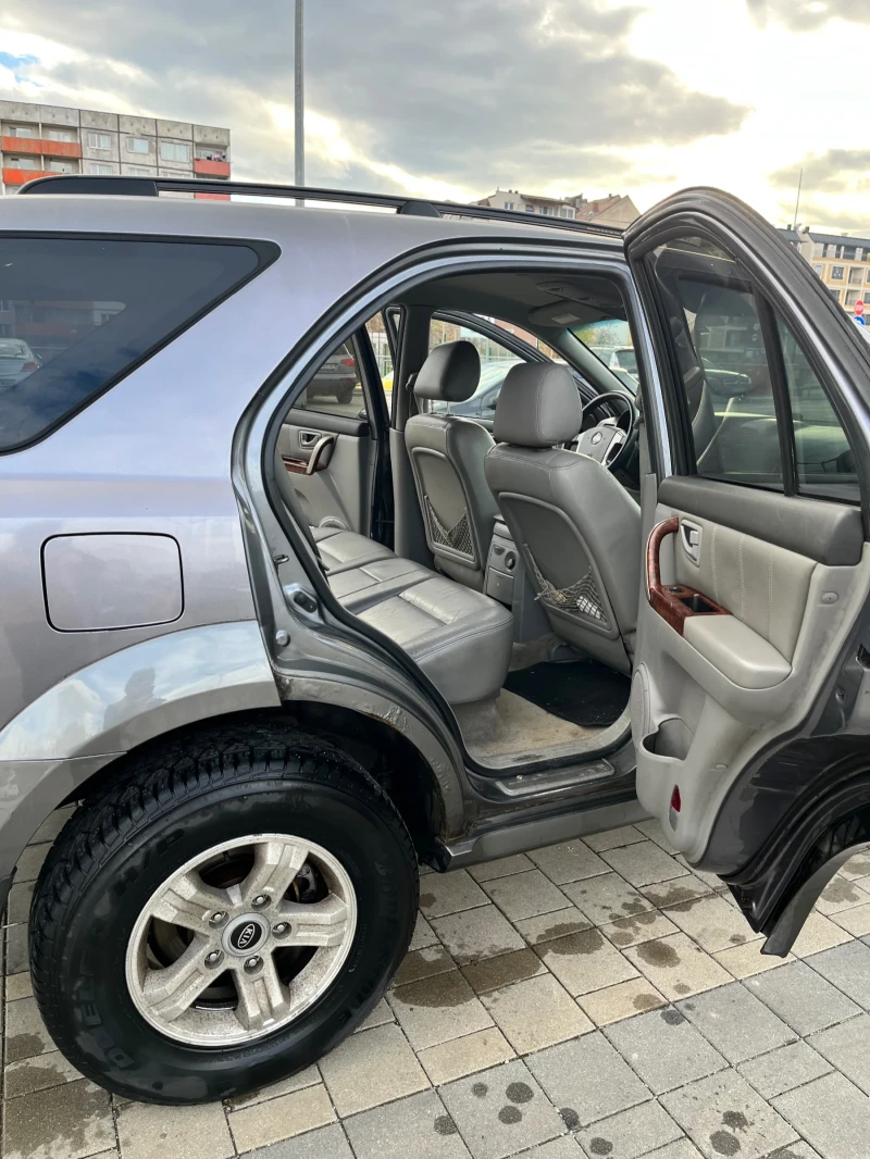 Kia Sorento, снимка 14 - Автомобили и джипове - 52540383