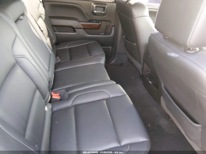 Gmc Sierra 5.3L V-8 DI, VVT, 355HP 4X2 Drive, снимка 15 - Автомобили и джипове - 53214840