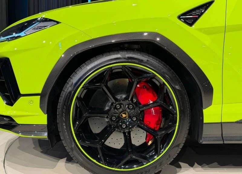 Lamborghini Urus PERFORMANTE V8, снимка 6 - Автомобили и джипове - 55250789