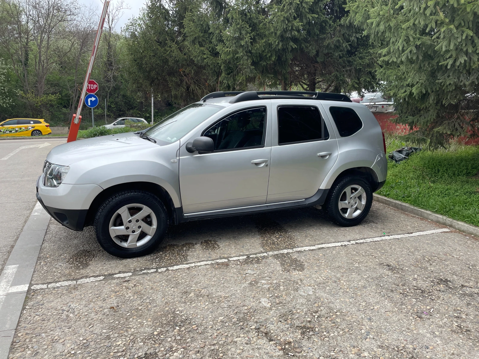 Dacia Duster 1.5 DCI - изображение 2