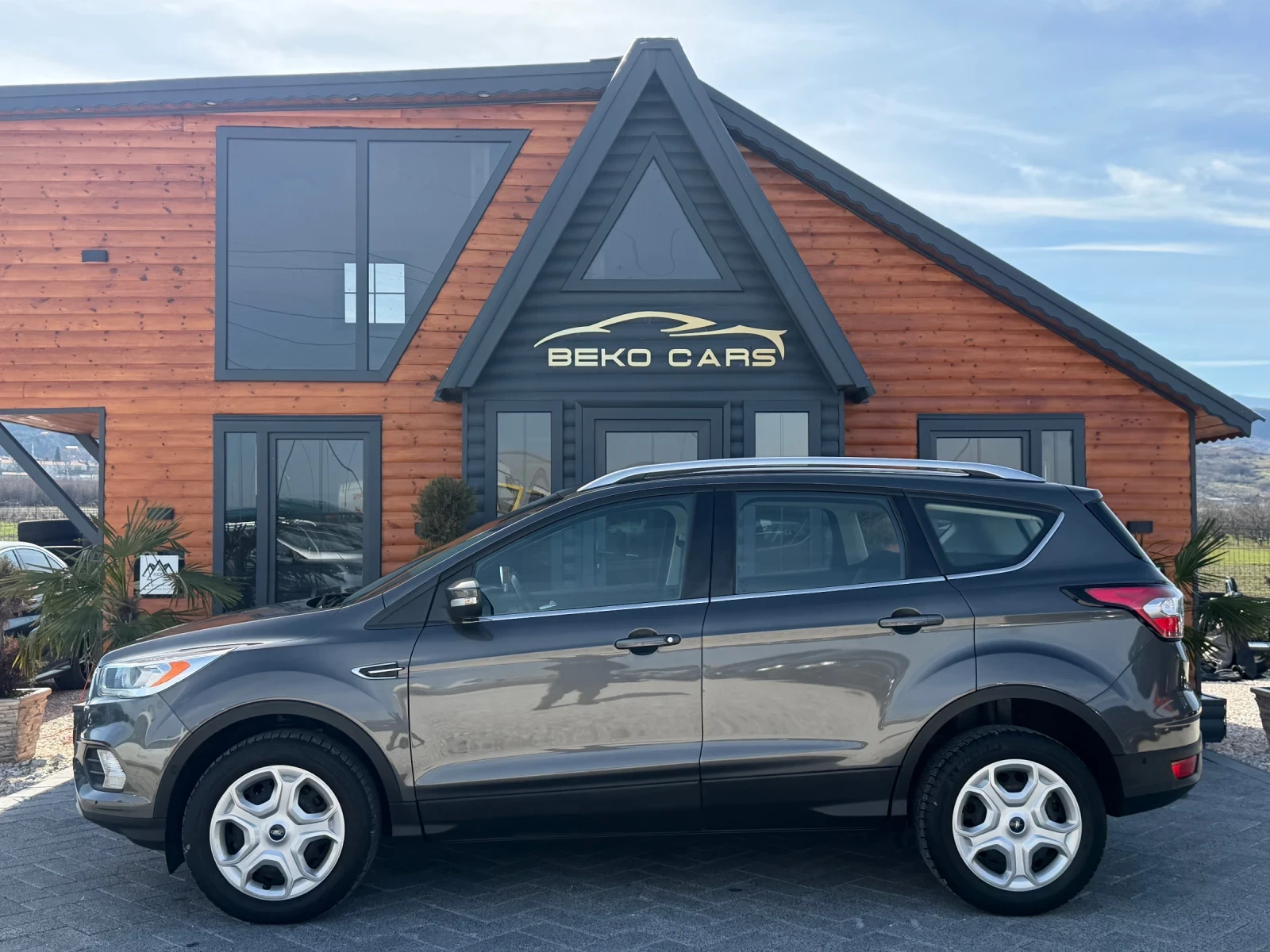 Ford Kuga Неразличима от нова! - изображение 8