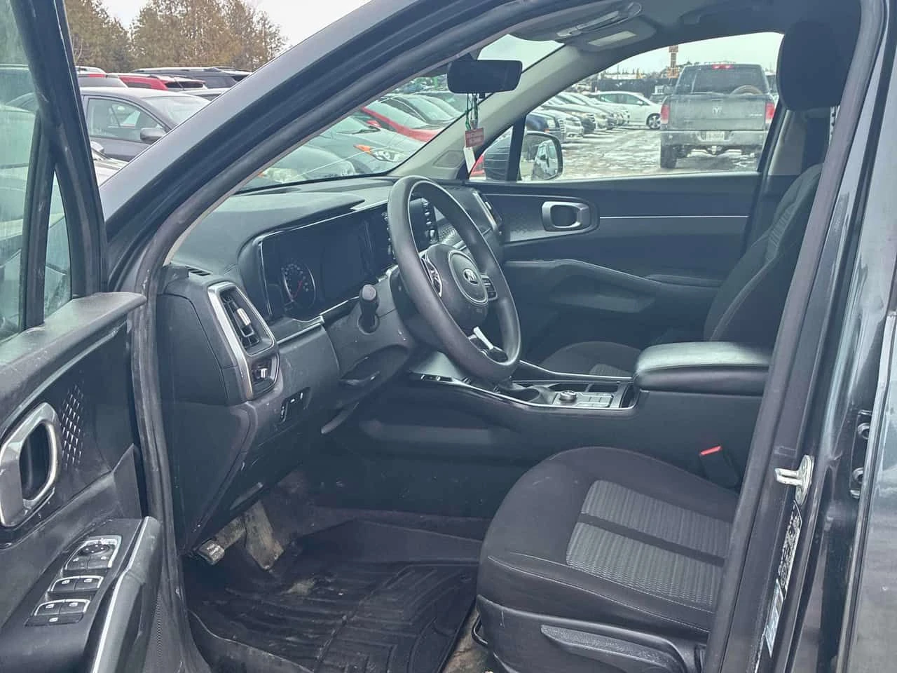 Kia Sorento * AWD * CARFAX * ЦЕНА ДО БГ, снимка 7 - Автомобили и джипове - 53749392