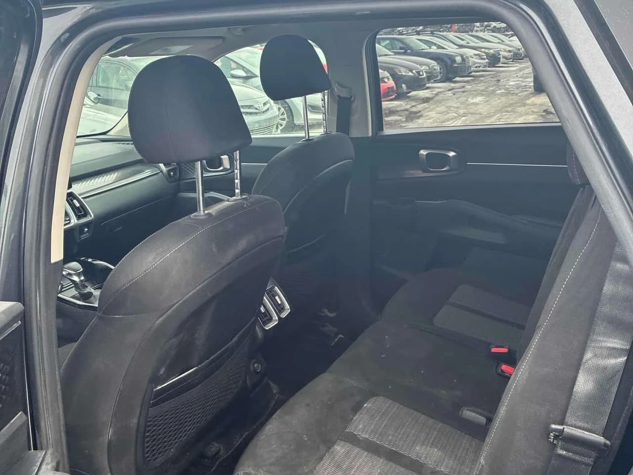 Kia Sorento * AWD * CARFAX * ЦЕНА ДО БГ, снимка 10 - Автомобили и джипове - 53749392