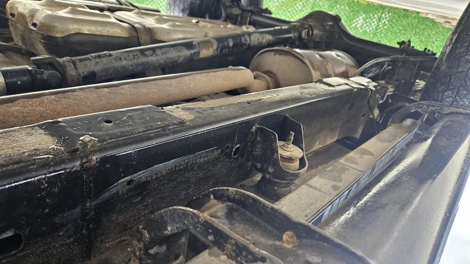 Isuzu D-max 2.5/4x4, снимка 12 - Автомобили и джипове - 53769004