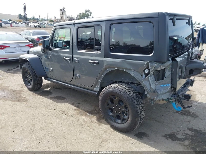 Jeep Wrangler 4Xe 4X4 * КРАЙНА ЦЕНА* , снимка 3 - Автомобили и джипове - 54490597