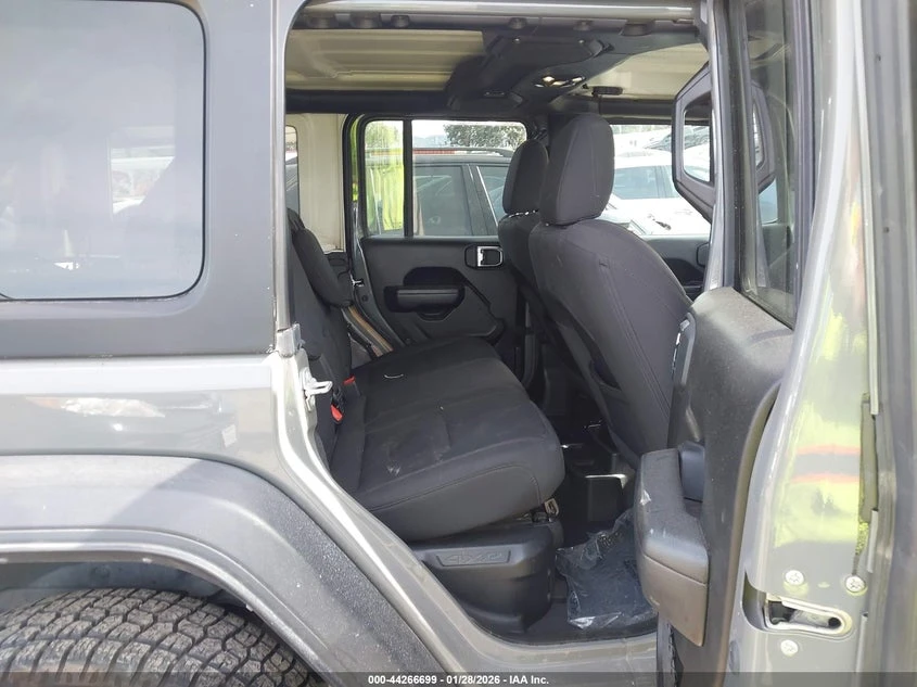Jeep Wrangler 4Xe 4X4 * КРАЙНА ЦЕНА* , снимка 8 - Автомобили и джипове - 54490597