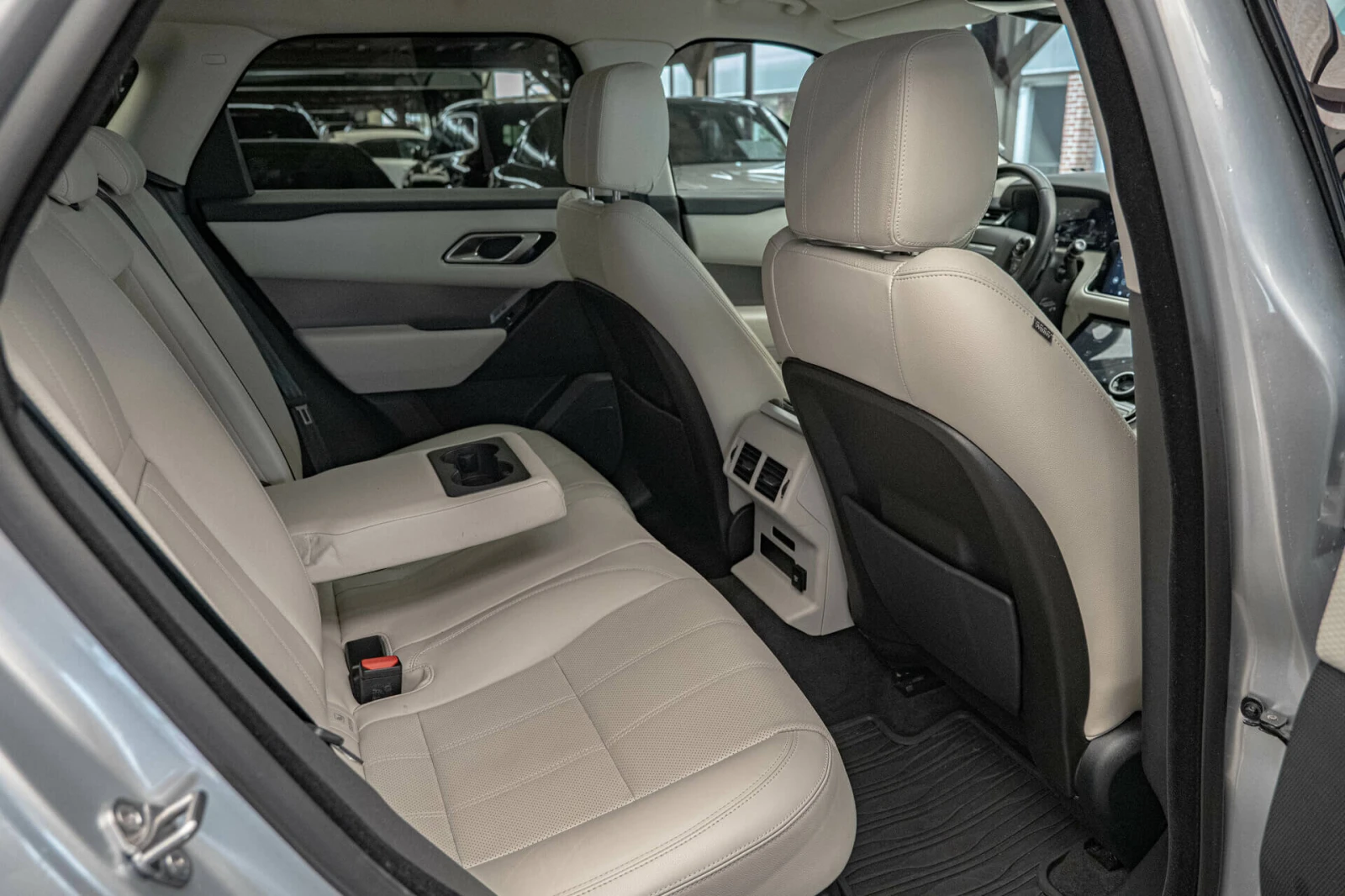 Land Rover Range Rover Velar D180/AWD/Virtual/FullLed/LaneAssist/MERIDIAN | Mobile.bg � ����������� 9