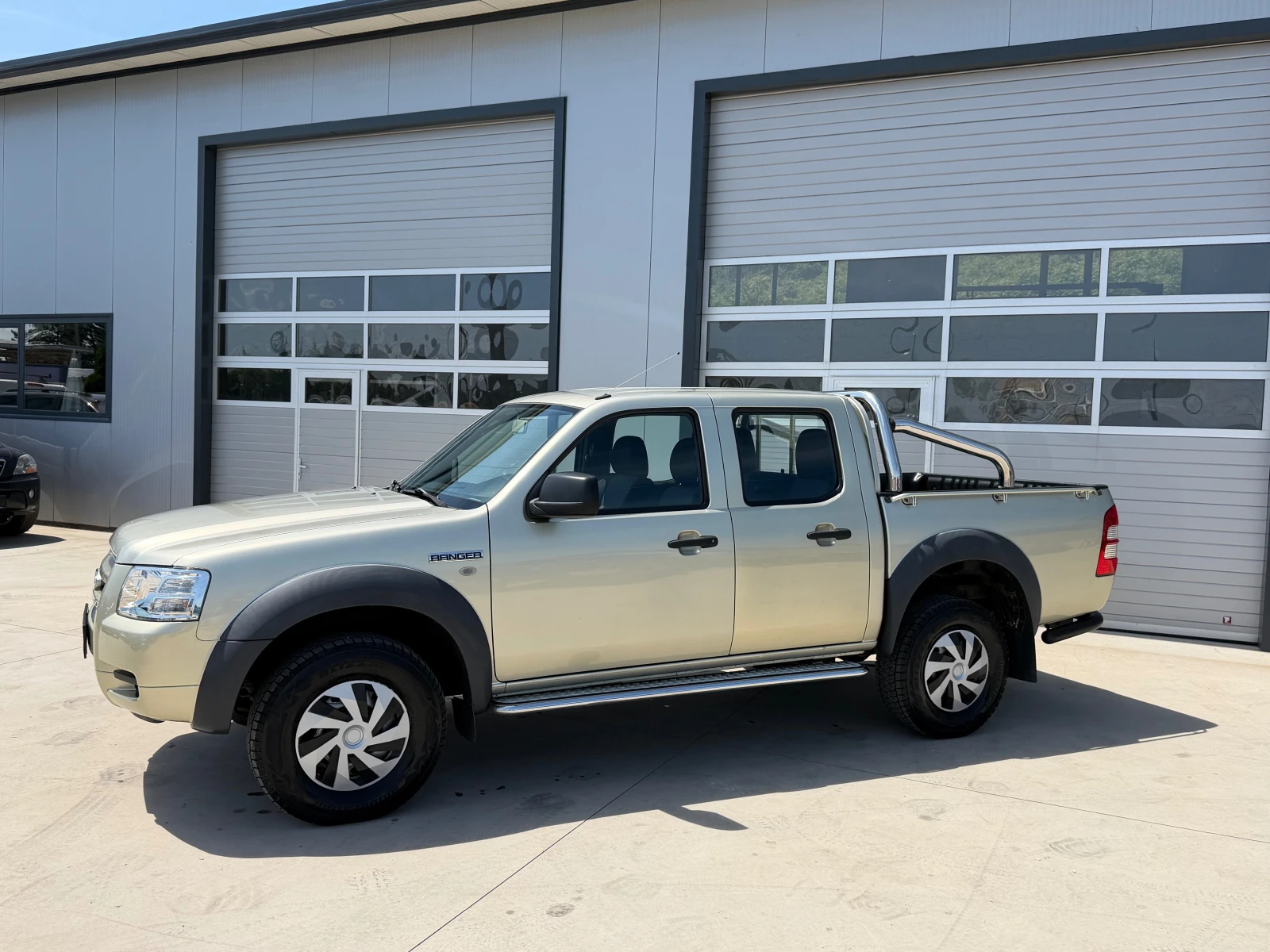 Ford Ranger 2.5TDI климатик, снимка 8 - Автомобили и джипове - 54668413