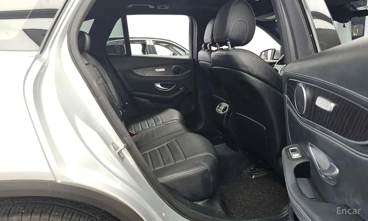 Mercedes-Benz GLC 4MATIC Premium | АВТОФИНАНСИРАНЕ, снимка 11 - Автомобили и джипове - 55694759