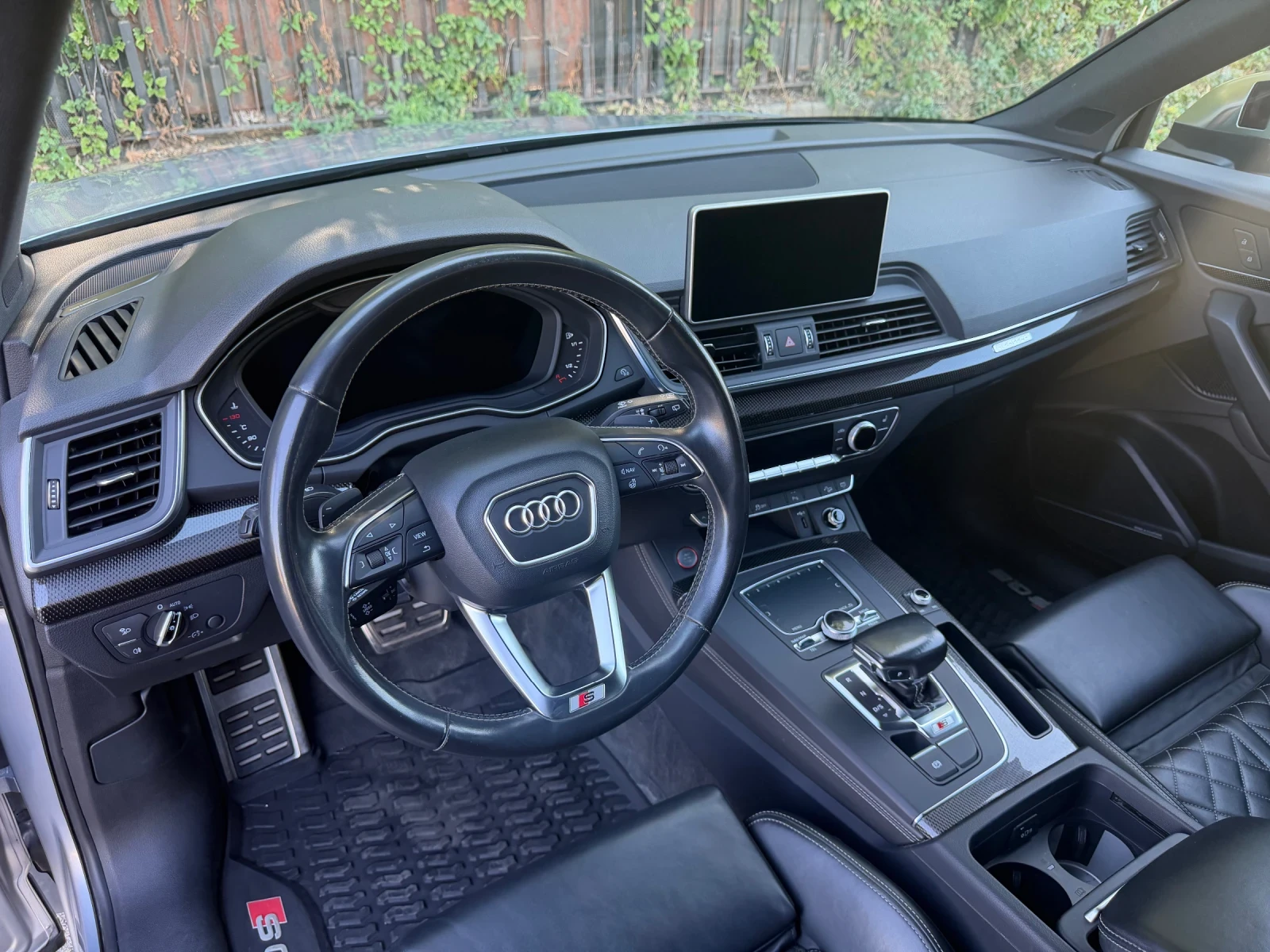 Audi SQ5, снимка 12 - Автомобили и джипове - 56012323