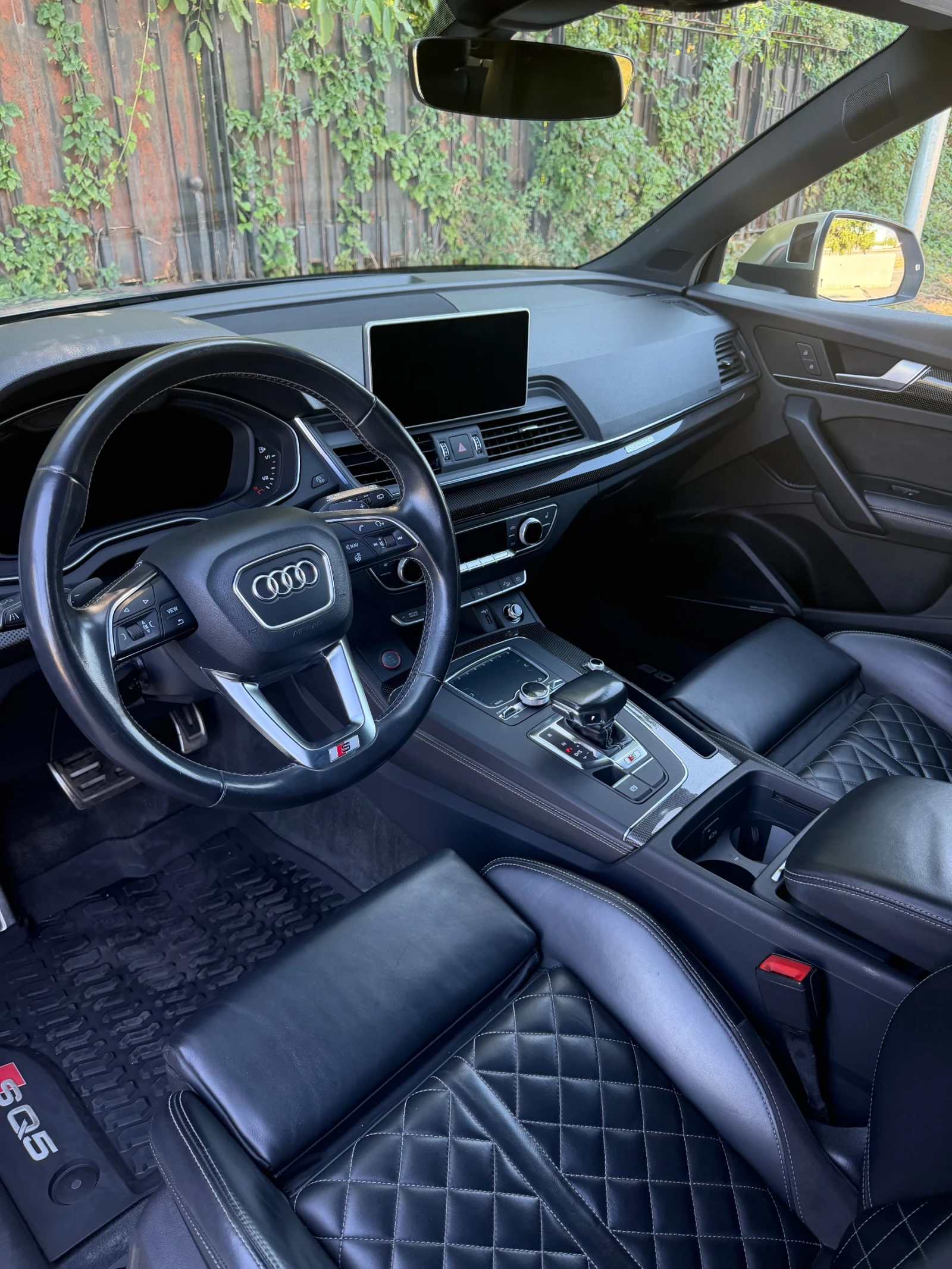 Audi SQ5, снимка 13 - Автомобили и джипове - 56012323