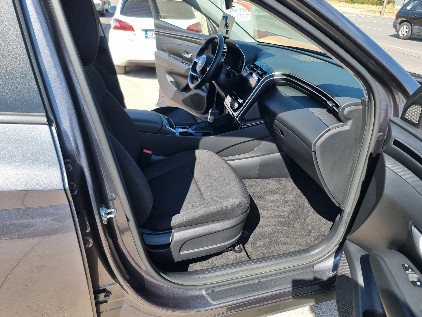 Hyundai Tucson 2.5i-AWD-Navi-Keyless-Kamera-13.000km, снимка 17 - Автомобили и джипове - 56128937