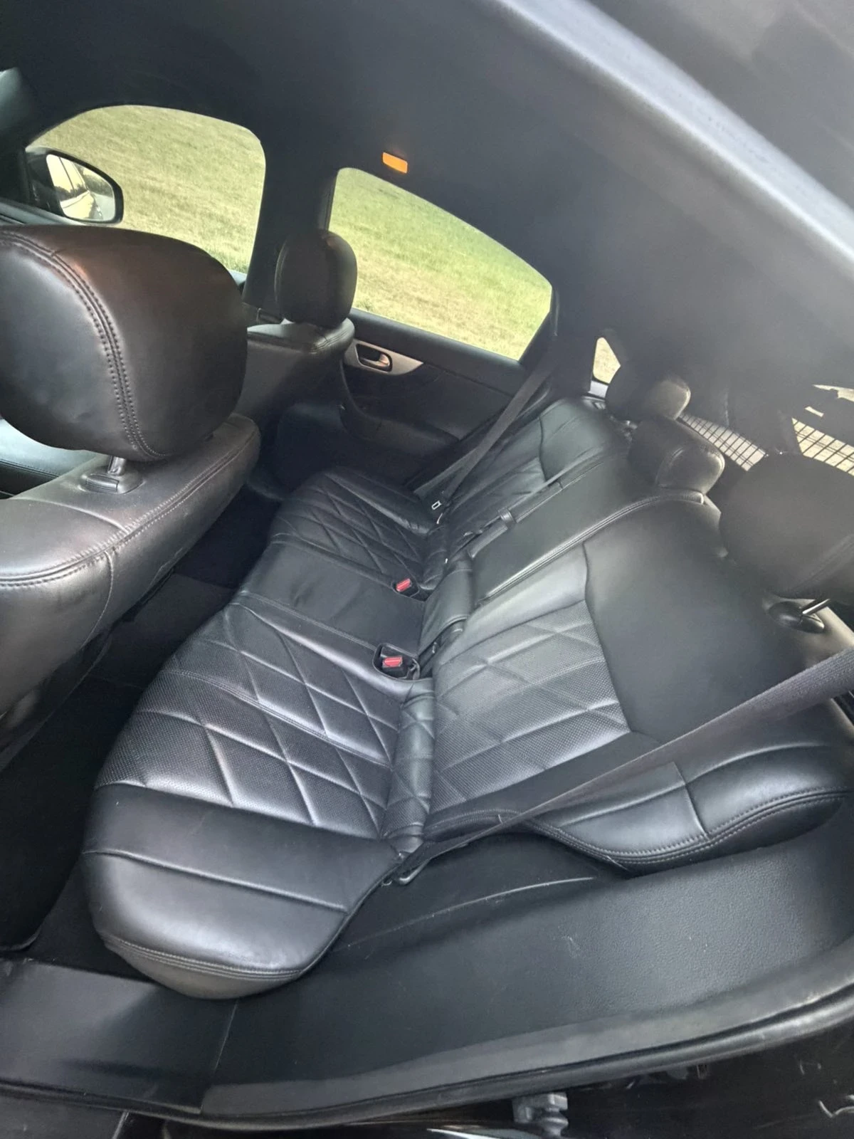 Infiniti QX70 3.0d, снимка 6 - Автомобили и джипове - 56240872