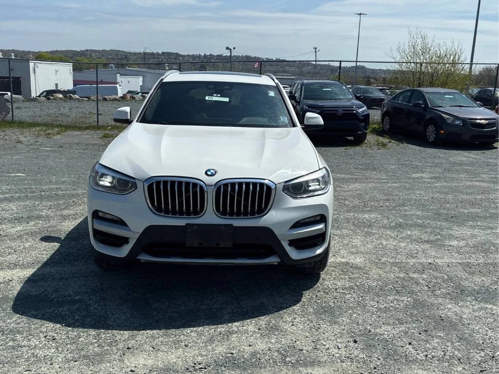 BMW X3 xDrive30i* CARFAX* ОПЦИЯ ЗА ФИНАНСИРАНЕ* , снимка 2 - Автомобили и джипове - 56273673