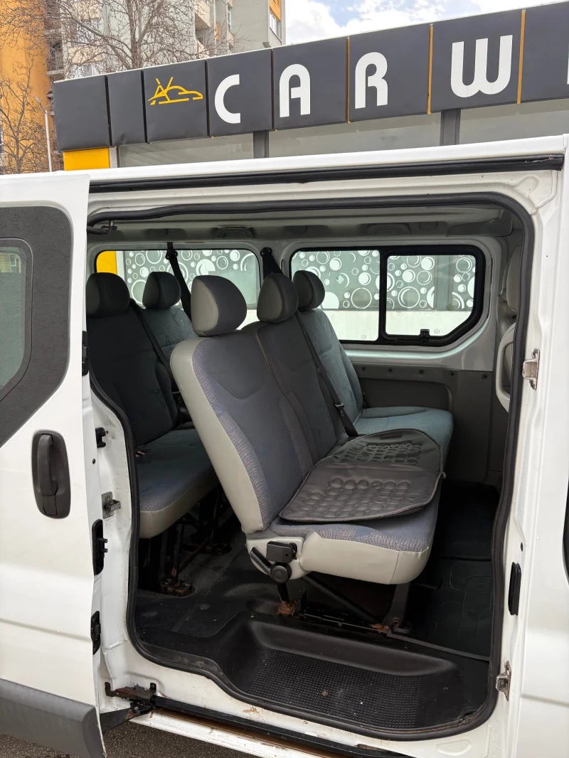 Renault Trafic 1.9.дизел101кс макси база, снимка 10 - Бусове и автобуси - 53500035